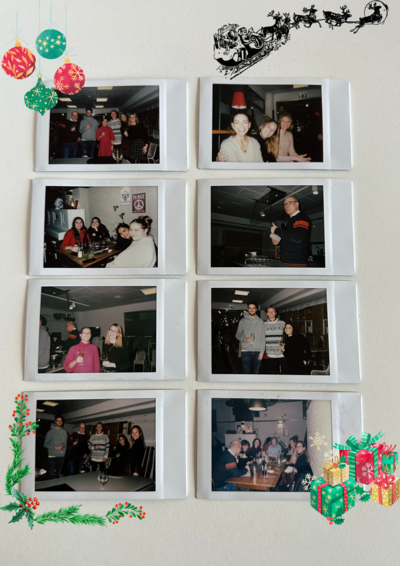 Eine Collage von 8 Polaroid Bildern mit Eindrücken von der Weihnachtsfeier. Im Bildrand sind verschiedene weihnachtliche Grafikelement zu sehen (z.B. Geschenkkartons oder der Schlitten vom Weihnachtsmann)